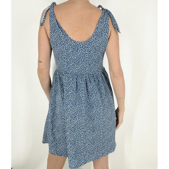 Women's Blue Floral Ditsy Mini Sun Dress Size Small - Picture 2 of 3
